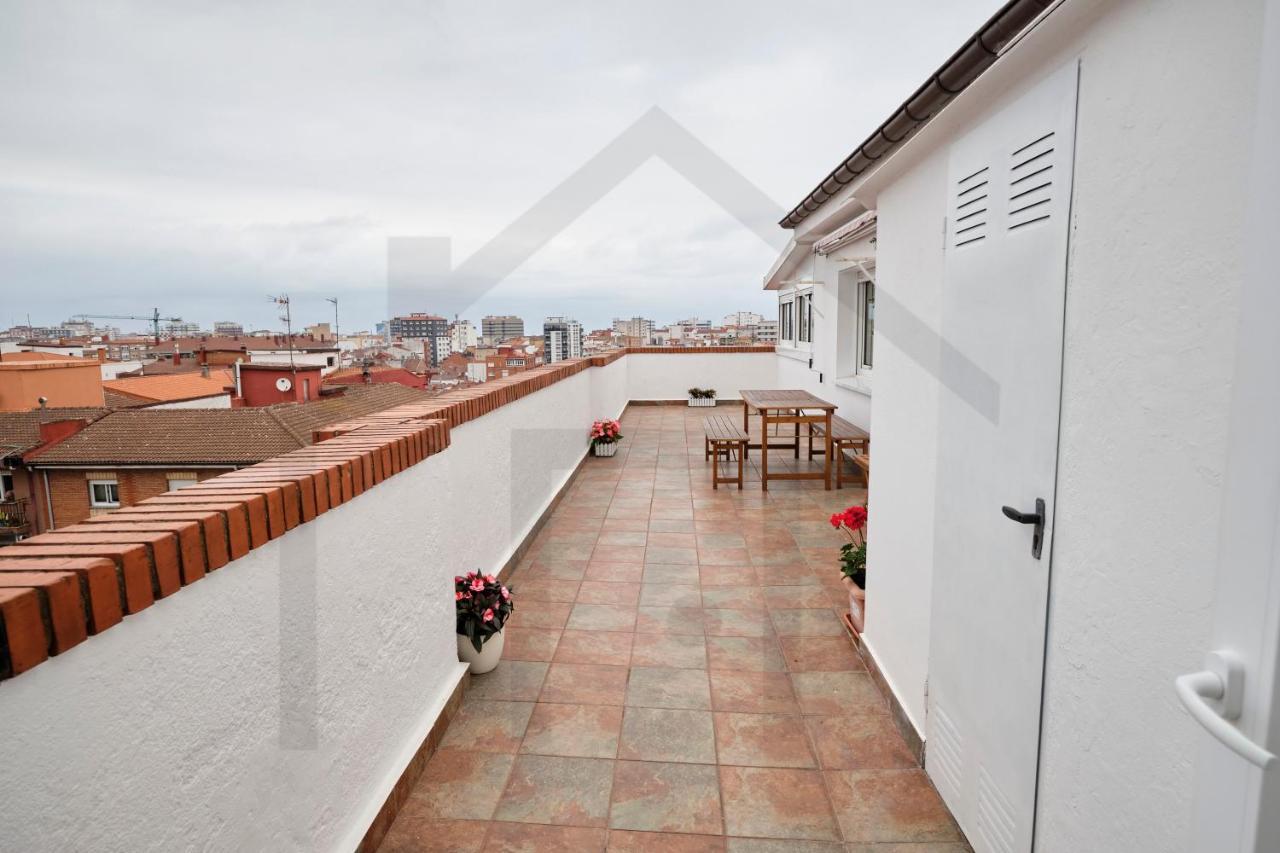 Bed and Breakfast Espectacular Atico A Un Paso Del Centro De Gijón Exterior foto